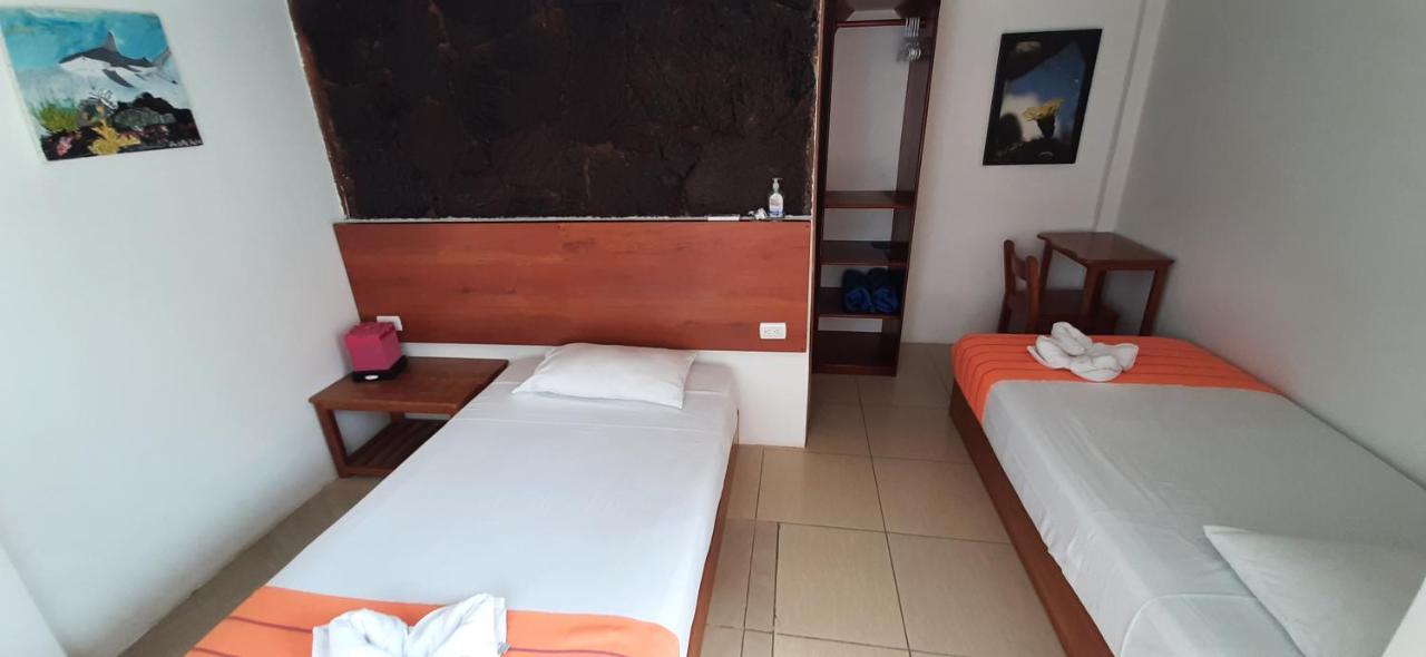 Hostal Tero Real Puerto Villamil Pokój zdjęcie